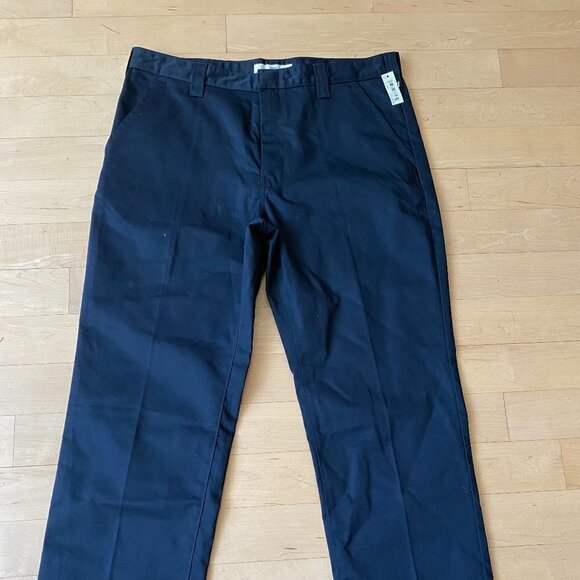 AMAZON Essentials Black Pants 38x29 Classic Fit - Picture 2 of 7